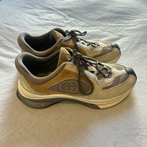 Gucci Men's Beige and Brown Sneakers